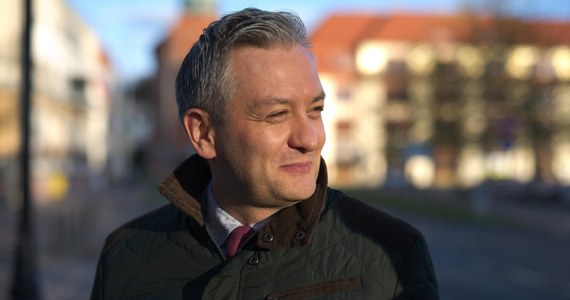 Prezydent Słupska Robert Biedroń ogłosił, że podjął decyzję w sprawie swojej politycznej przyszłości, ale... nie podał, jaka to decyzja.