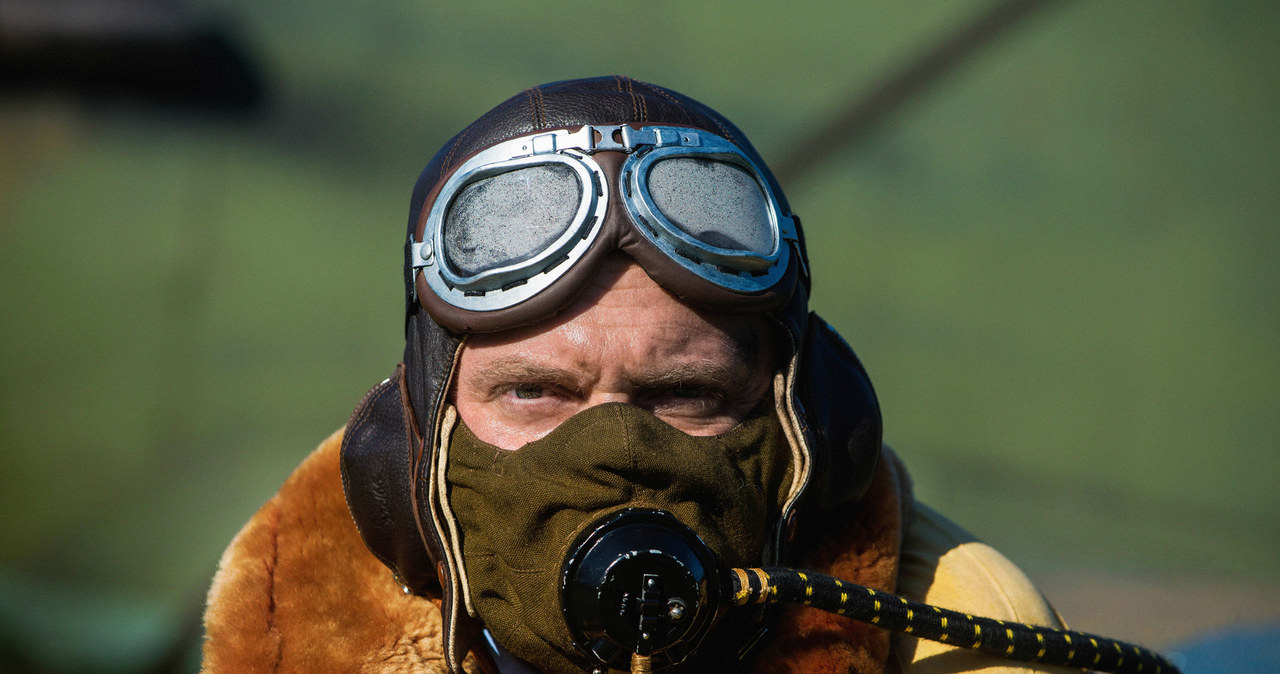 O tym, by pokazać na ekranie niezwykłą historię polskich lotników, którzy wsławili się w kampanii powietrznej w Anglii w 1940 roku, myślało wielu filmowców. Na ekrany kin weszły właśnie dwa filmy na ten temat. Obie produkcje będzie można obejrzeć w Gdyni podczas 43. Festiwalu Polskich Filmów Fabularnych.