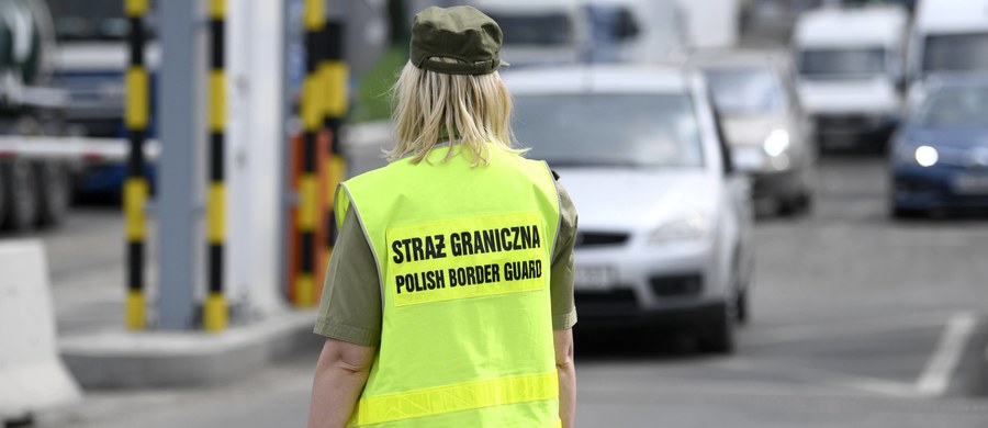 Ministerstwo Spraw Wewnętrznych i Administracji chce wprowadzić tymczasowe kontrole na polskich granicach Schengen między 22 listopada a 16 grudnia tego roku. W tych dniach w naszym kraju odbędzie się szczyt klimatyczny ONZ. Chodzi o zapewnienie bezpieczeństwa podczas obrad międzynarodowego szczytu. 