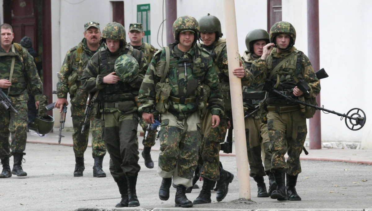 ​Czeczen Azumat Bajdujew, którego deportowano z Polski do Rosji, został zatrzymany w związku z podejrzeniem przynależności do nielegalnego ugrupowania zbrojnego - podała agencja Interfax, powołując się na biuro prasowe czeczeńskiego MSW.