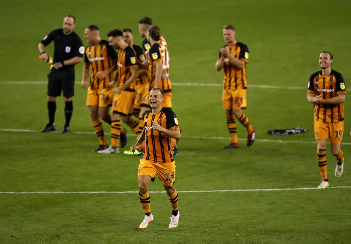 Trener występujących na zapleczu angielskiej ekstraklasy piłkarzy Hull City Nigel Adkins wciąż liczy na dobre występy Kamila Grosickiego. "Wiele się wydarzyło, ale teraz wraca do treningów. To znakomity zawodnik" - stwierdził szkoleniowiec.