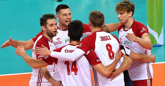 Polscy siatkarze pokonali Belgów 3:1 (25:23, 25:16, 20:25, 25:22) w meczu towarzyskim w Szczecinie. Drużyny zmierzą się w tym mieście ponownie w środę. To ostatnie sprawdziany dla obu zespołów przed rozpoczynającymi się w niedzielę mistrzostwami świata.
