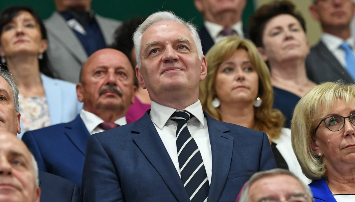 ​Podtrzymuję to, co zapowiadałem, nadal opowiadałem się za podatkiem liniowym, jestem wolnorynkowcem - zadeklarował wicepremier, minister nauki i szkolnictwa wyższego Jarosław Gowin.