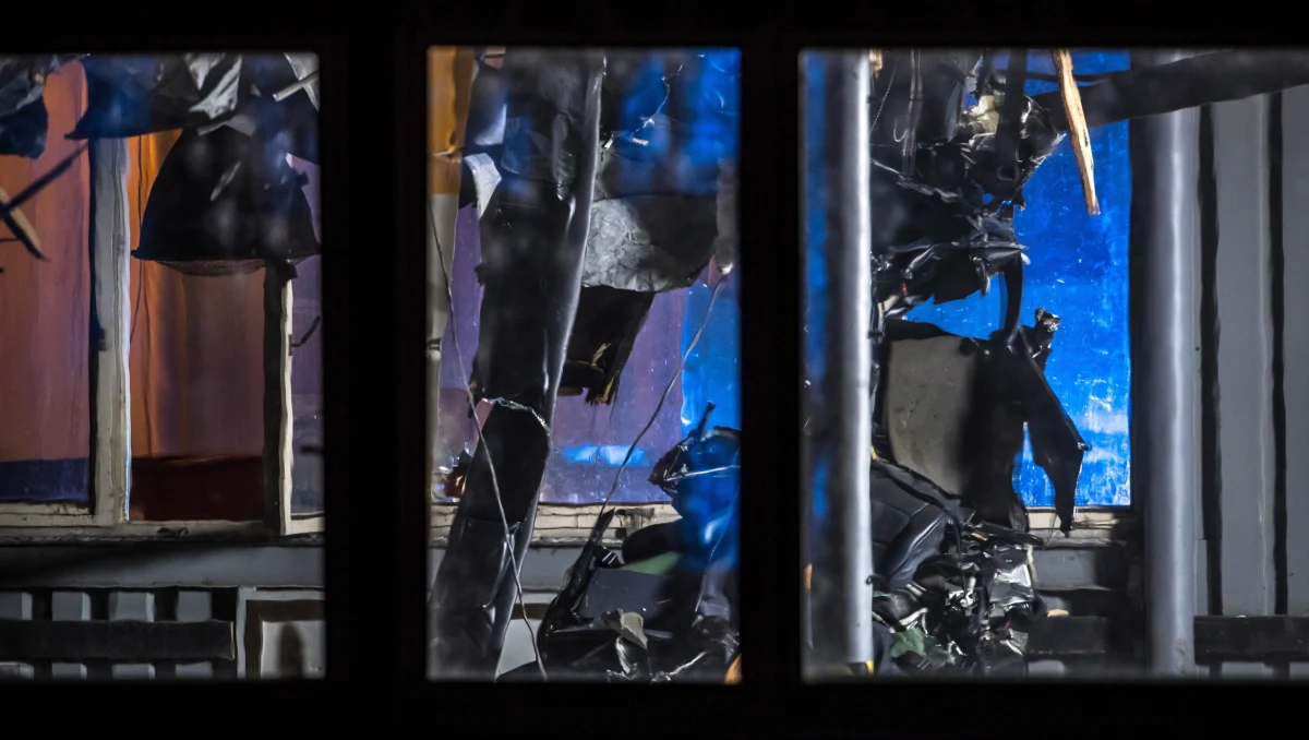 Katastrofa śmigłowca w Czechach. Jak poinformowała czeska telewizja publiczna CT24, maszyna - z nieznanych na razie przyczyn - spadła na budynek zakładów przemysłowych w Pilźnie na zachodzie kraju. Zginęły cztery osoby - wszystkie, które były na pokładzie.