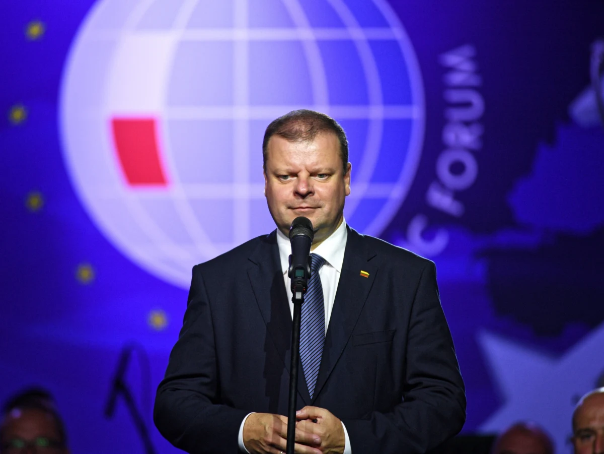 Saulius Skvernelis otrzymał nagrodę człowieka Roku XXVIII Forum Ekonomicznego w Krynicy. Firmą roku 2017 został Polski Fundusz Rozwoju, organizacją pozarządową roku Polska Akcja Humanitarna, a Krzysztof Penderecki został uhonorowany nagrodą "Nowa Kultura Nowej Europy im. Stanisława Vincenza".