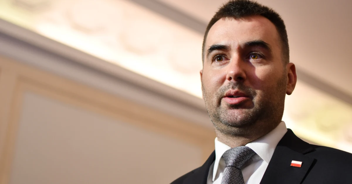 "Panu prezydentowi nigdy się nie odmawia" - powiedział w TVN 24 sekretarz stanu w Kancelarii Prezydenta Błażej Spychalski. Zapewnił też, że będzie robił wszystko, co w jego mocy, żeby jego współpraca z prezydentem Andrzejem Dudą była jak najlepsza.