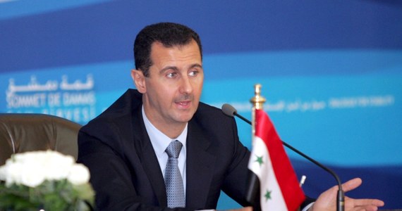 Prezydent Baszar el-Asad zgodził się na użycie chloru podczas ataku na Idlib, ostatnią, dużą rebeliancką enklawę w Syrii - informuje w poniedziałek "Wall Street Journal", powołując się na amerykańskie źródła wywiadowcze. Według gazety Asad zgodził się na użycie chloru, ale nie jest jasne czy również sarinu.