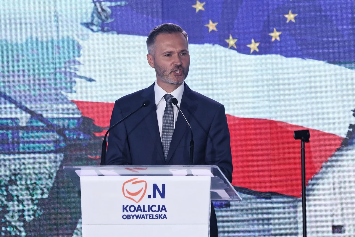 ​Prezydent Gdańska Paweł Adamowicz zaoferował kandydatowi Koalicji Obywatelskiej na prezydenta miasta, Jarosławowi Wałęsie, aby po najbliższych wyborach został pierwszym zastępcą prezydenta. "Jesteś mechanizmem niszczącym" - odparł europoseł PO.