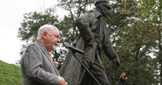 "Wspólnie tworzymy przyszłość Krakowa" – to hasło, z jakim do wyborów idzie Komitet Wyborczy Wyborców Jacka Majchrowskiego "Obywatelski Kraków". Prezentując je prezydent zapowiedział rozwój terenów zielonych, wybudowanie w mieście kilku nowych basenów i hali do uprawiania sportów zimą.