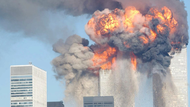 17 lat temu świat obiegła tragiczna wiadomość. Terroryści Al-Kaidy dokonali serii zamachów, w których zginęło prawie 3000 osób.