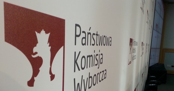 W całej Polsce wciąż brakuje 82 urzędników wyborczych - ustalił reporter RMF FM Patryk Michalski. Jak się dowiedzieliśmy, w Warszawie dotychczas powołane zostały tylko 3 osoby na 19 miejsc. 