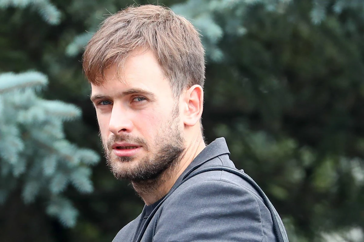 ​Piotr Wierziłow, jeden z liderów antyputinowskiej grupy Pussy Riot, stracił przytomność po wyjściu z aresztu. Wierziłow został przewieziony do moskiewskiego szpitala na reanimacyjny oddział toksykologii.