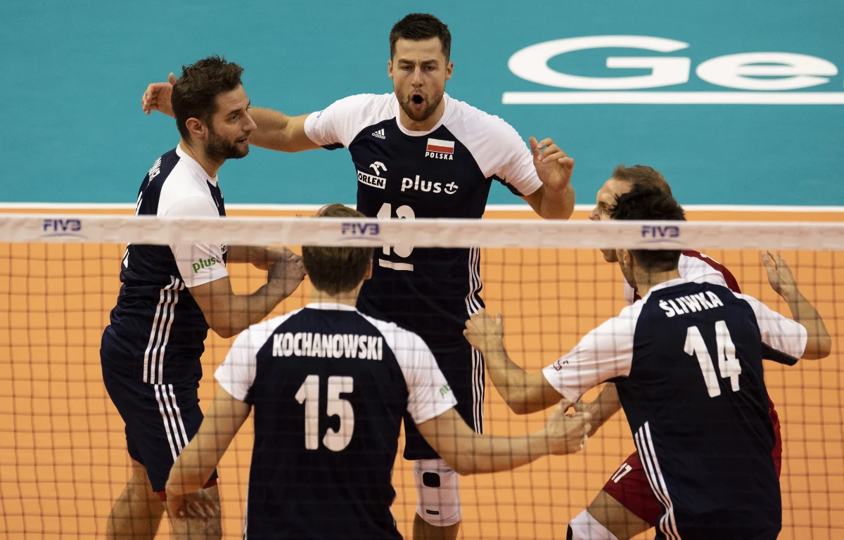 Drugi mecz, druga wygrana - takim bilansem mogą się pochwalić polscy siatkarze podczas tegorocznych mistrzostw świata. Dziś podopieczni Vitala Heynena nie mieli najmniejszego problemu z pokonaniem reprezentacji Portoryko. Podczas spotkania z zespołem z Karaibów, Polacy uniknęli przestoju, jaki przytrafił im się w meczu z Kubą i w rezultacie wygrali mecz 3:0. Na boisku bardzo dobrze prezentowali się Aleksander Śliwka i Mateusz Bieniek. 