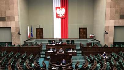 Coraz krótsze posiedzenia Sejmu. Projekty opozycji trafiają do "zamrażarki"