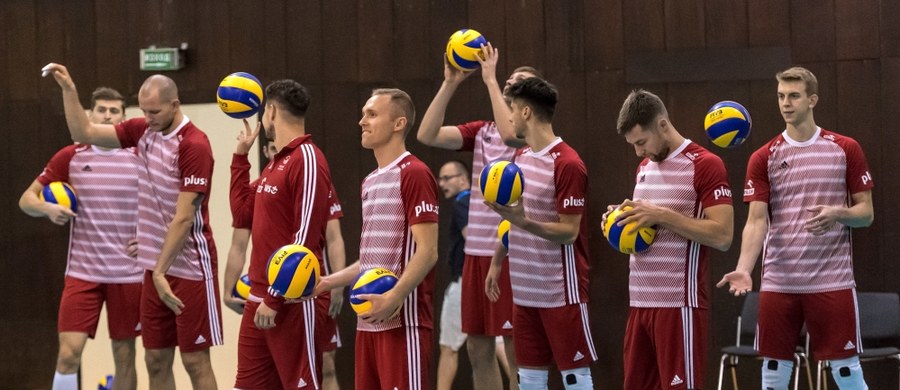 Polscy siatkarze zmierzą się w Warnie z Finami w meczu grupy D mistrzostw świata. Biało-czerwoni podkreślają, że to spotkanie będzie ich pierwszym poważnym sprawdzianem w imprezie współorganizowanej przez Bułgarię i Włochy.