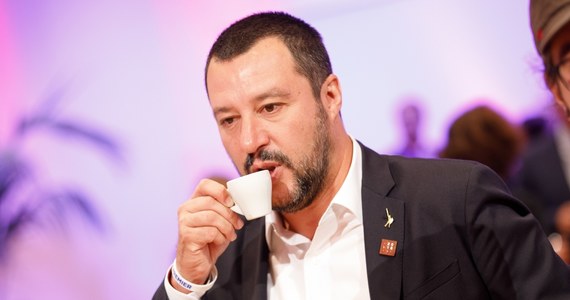 ​Do kolejnej w ostatnich dniach ostrej wymiany zdań na temat migracji doszło między szefem dyplomacji Luksemburga Jeanem Asselbornem a ministrem spraw wewnętrznych Włoch Matteo Salvinim. Asselborn zarzucił Salviniemu stosowanie "faszystowskich metod i tonów".