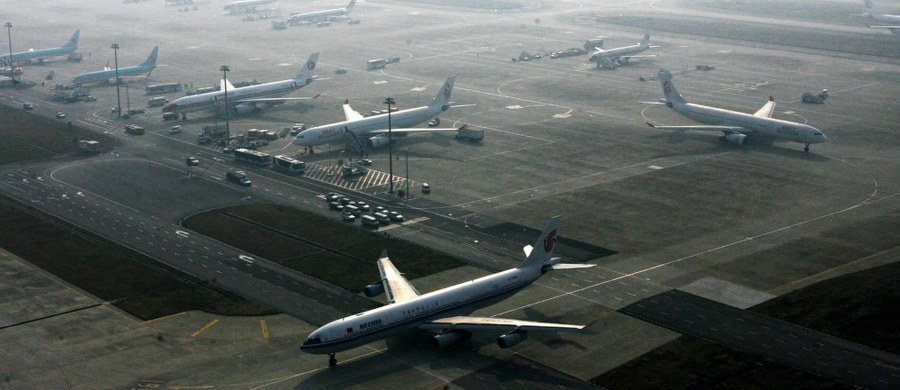 ​Dzięki wprowadzeniu przez władze w Lizbonie w 2012 roku programu "złotych wiz" dla obywateli państw spoza Unii Europejskiej napłynęło do Portugalii już ok. 4 mld euro. Łącznie wystawiono ponad 6 tys. takich dokumentów.