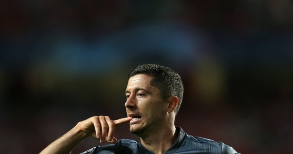 Robert Lewandowski zdobył bramkę dla Bayernu Monachium, a Wojciech Szczęsny obronił rzut karny i zachował czyste konto w barwach Juventusu Turyn w środowych meczach 1. kolejki piłkarskiej Ligi Mistrzów. Tego dnia inni Polacy nie grali.