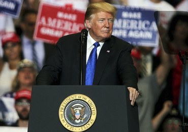 Trump opóźnia odtajnienie dokumentów ze śledztwa ws. Russiagate
