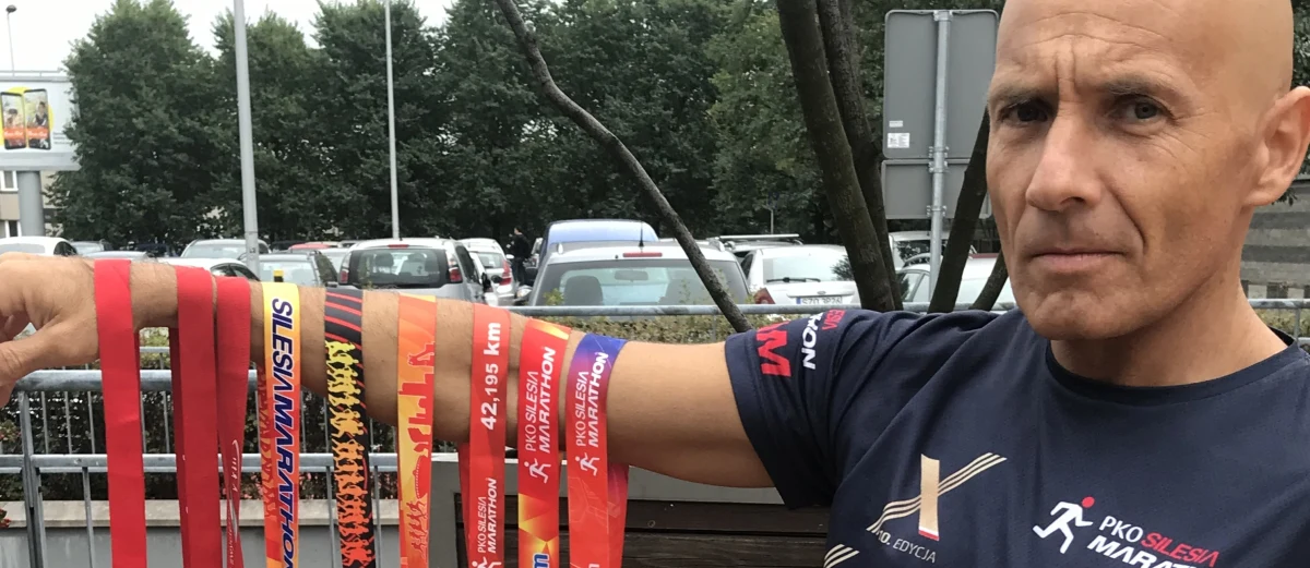 Już tylko dwa tygodnie zostały do Silesia Maratonu. To będzie jubileuszowa 10. edycja największej na Śląsku imprezy biegowej. Jednym z ambasadorów tego biegu jest Grzegorz Wawrzyczek z Zabrza, który startował we wszystkich dotychczasowych edycjach Silesia Maratonu.