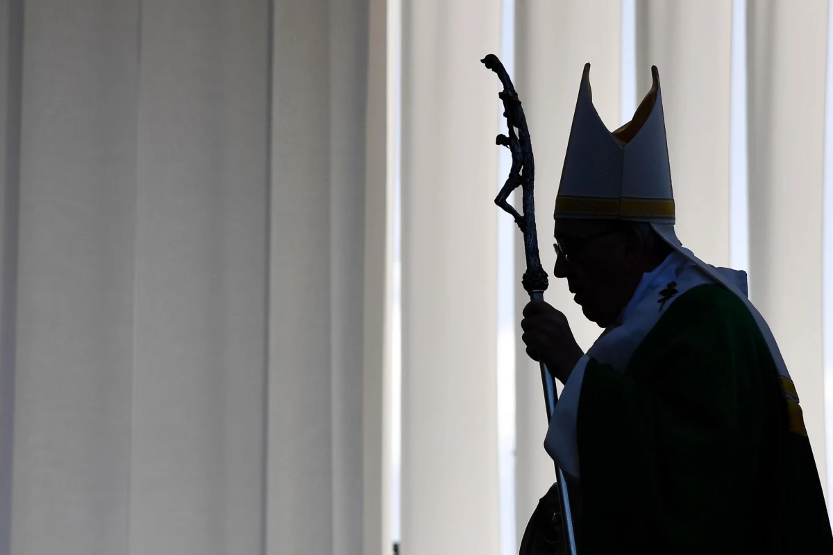 ​Papież Franciszek, składający wizytę na Litwie, oddał hołd ofiarom getta w Wilnie w przypadającą w niedzielę 75. rocznicę jego likwidacji. Papieżowi towarzyszyła prezydent Dalia Grybauskaite.