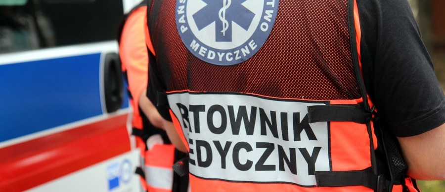 ​Pięć osób zostało rannych w zderzeniu dwóch autobusów w Nowogrodzie Bobrzańskim w Lubuskiem. Do wypadku doszło na skrzyżowaniu drogi krajowej nr 27 i drogi wojewódzkiej nr 288.