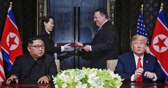 Będzie kolejny szczyt USA – Korea Północna. Biały Dom zapowiada, że prezydent Donald Trump chce spotkać się ponownie z Kim Dzon Unem. Przez chwilę wydawało się, że rozmowy na temat denuklearyzacji utknęły w martwym punkcie, ale podobno wszystko zmienił kolejny list Kim Dzong Una do Donalda Trumpa. 
