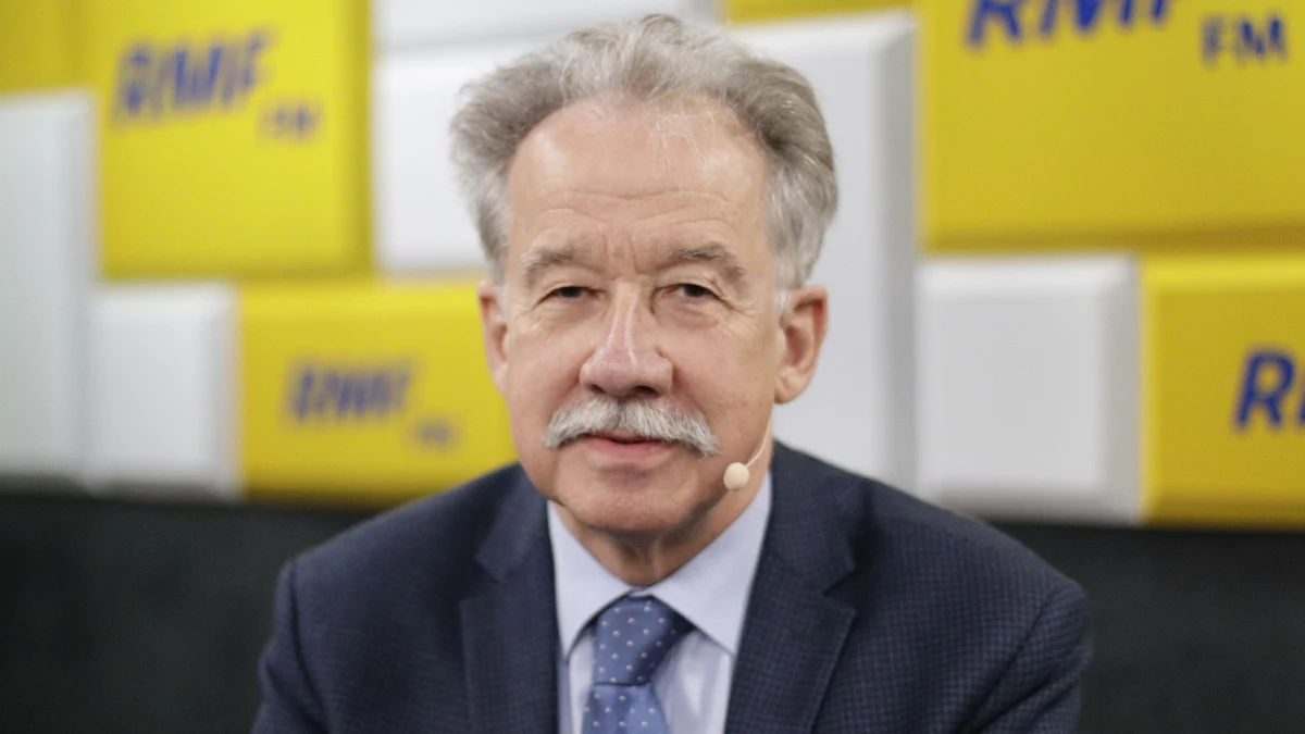 "Zawsze będą osoby niezadowolone, które będą twierdziły, że gdzieś zostały sfałszowane wybory. Jestem przekonany, że nikt nie zarzuci nam, że wybory zostały całkowicie sfałszowane - dla osoby racjonalnie myślącej taki zarzut jest niemożliwy do postawienia" - stwierdził w Popołudniowej rozmowie w RMF FM Wojciech Hermeliński - szef Państwowej Komisji Wyborczej pytany o wybory samorządowe. "Mam pewność, że będzie sprawnie. Mam pewność, że będzie transparentnie. Mam też prawie pewność, że będzie szybko" - dodał. 