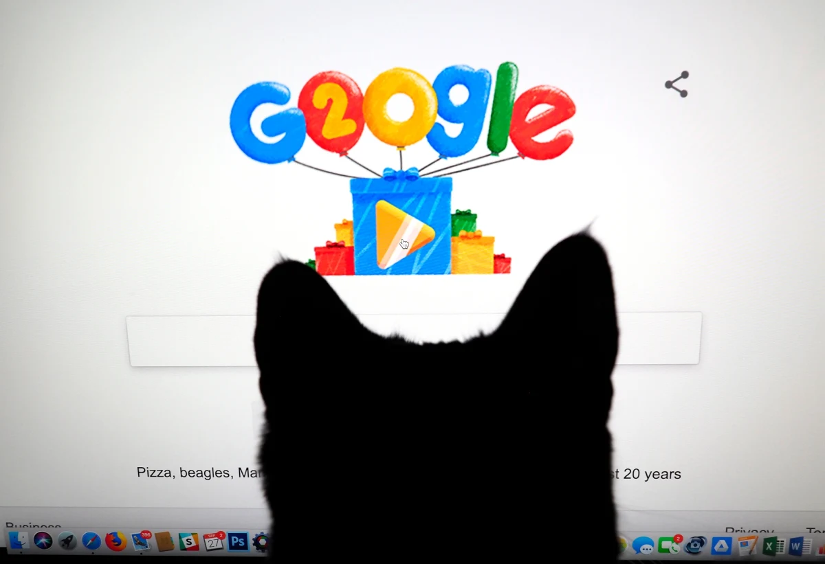 Belgijskie ministerstwo obrony zamierza pozwać do sądu firmę Google, gdyż ta nie spełniła jego prośby o zamazanie na dostarczanych przez nią mapach m.in. ważnych militarnie obiektów - poinformowała rzeczniczka resortu.