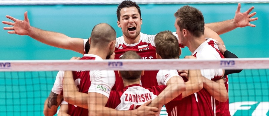 Broniących tytułu Polaków w wieczornym półfinale mistrzostw świata czeka w Turynie pojedynek z Amerykanami. Ekipa z USA w ostatnich latach jest dla biało-czerwonych bardzo niewygodnym rywalem.