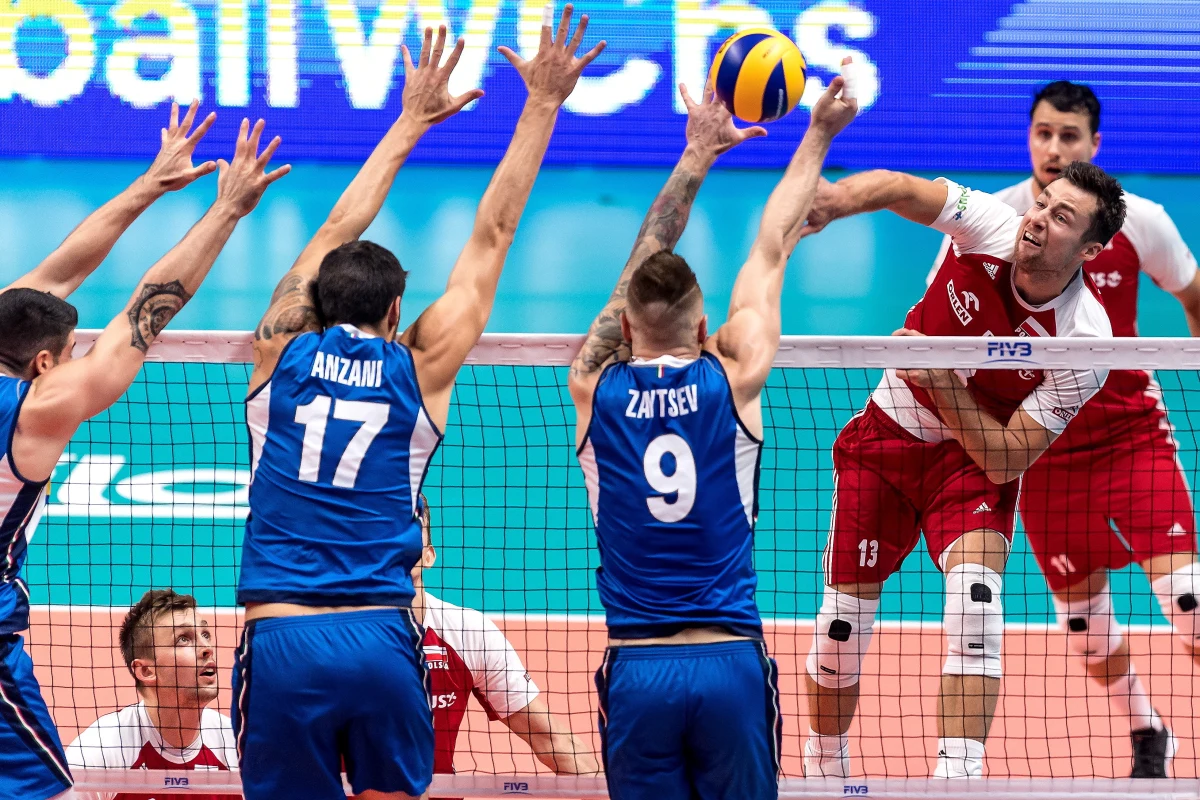 "To nie jest dla nas szczyt marzeń. Nie położymy się" - tak kapitan siatkarskiej reprezentacji Polski Michał Kubiak podsumował wywalczenie awansu do półfinału mistrzostw świata. O pojedynku z Włochami, w którym wygranie seta dawało im miejsce w czołowej "czwórce" turnieju, powiedział: "Kibice stworzyli taką atmosferę, że nic tylko wyjść i grać".