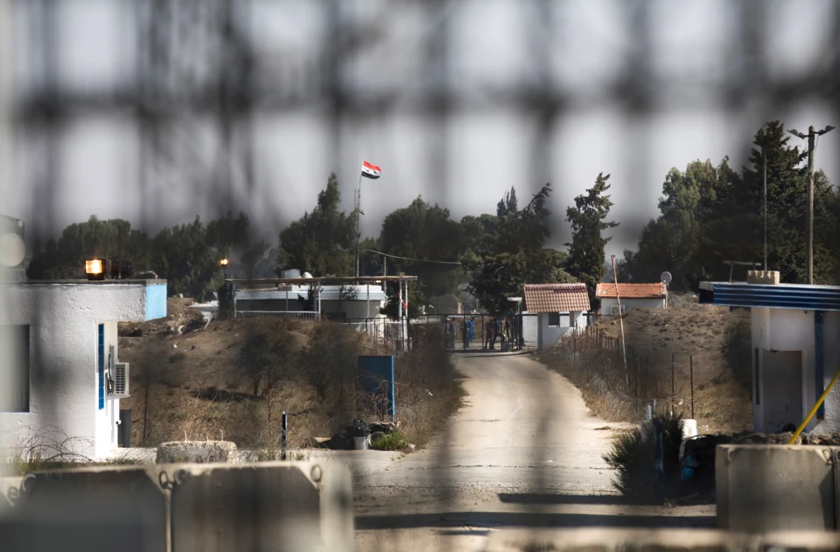 Syryjska armia (SAA) przeprowadziła w sobotę silny atak rakietowy na pozycje dżihadystów w rejonie Dżisr asz-Szugur w muhafazie Idlib. Ostrzał miał miejsce mimo zawartego 17 września porozumienia turecko-rosyjskiego, które miało zapobiec walkom w Idlibie.