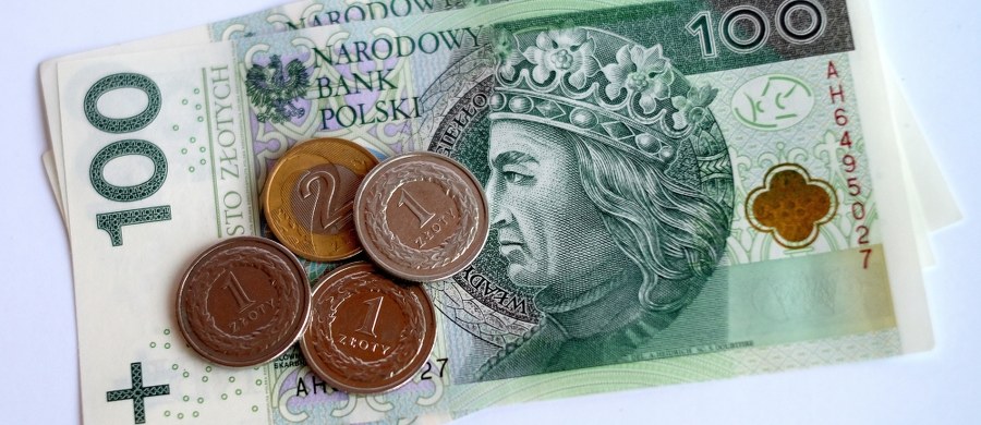 Niespłacone na czas kredyty i bieżące rachunki seniorów to 7,3 mld zł. Główną przyczyną pożyczania przez nich pieniędzy są wydatki na leki i leczenie – wynika z danych Biura Informacji Gospodarczej InfoMonitor i Biura Informacji Kredytowej.