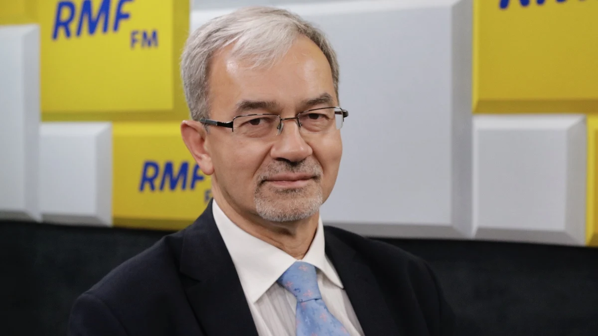 "Mamy w przygotowaniu ponad 100 tysięcy mieszkań" - mówił w Porannej rozmowie w RMF FM o projekcie Mieszkania Plus minister inwestycji i rozwoju Jerzy Kwieciński. Gość Roberta Mazurka był pytany o terminy oddania domów w ramach rządowego programu. Minister wskazał też, że wybranych jest w całym kraju ponad 400 lokalizacji pod nowe domy i osiedla. Nasz gość przypomniał również, że już w tej chwili oddanych jest prawie pół tysiąca mieszkań.