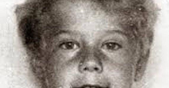 Ponad 30 lat temu zaginął 5-letni Lubos Bednar. I choć formalnie dochodzenie w sprawie zniknięcia chłopca na Słowacji zamknięto w 2008 roku, jego zdjęcie nie zniknęło z rejestru osób poszukiwanych. Na prośbę słowackich kolegów, polska policja publikuje podobiznę chłopca. 