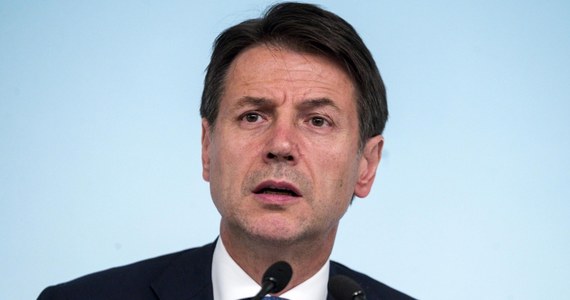 Rząd Włoch wprowadza korektę do przedstawionego planu budżetu. Po głosach zaniepokojenia ze strony UE premier Giuseppe Conte ogłosił, że deficyt, który w przyszłym roku wyniesie 2,4 proc. PKB, obniży się do 2,1 proc. w 2020 r. i 1,8 proc. w 2021 r.