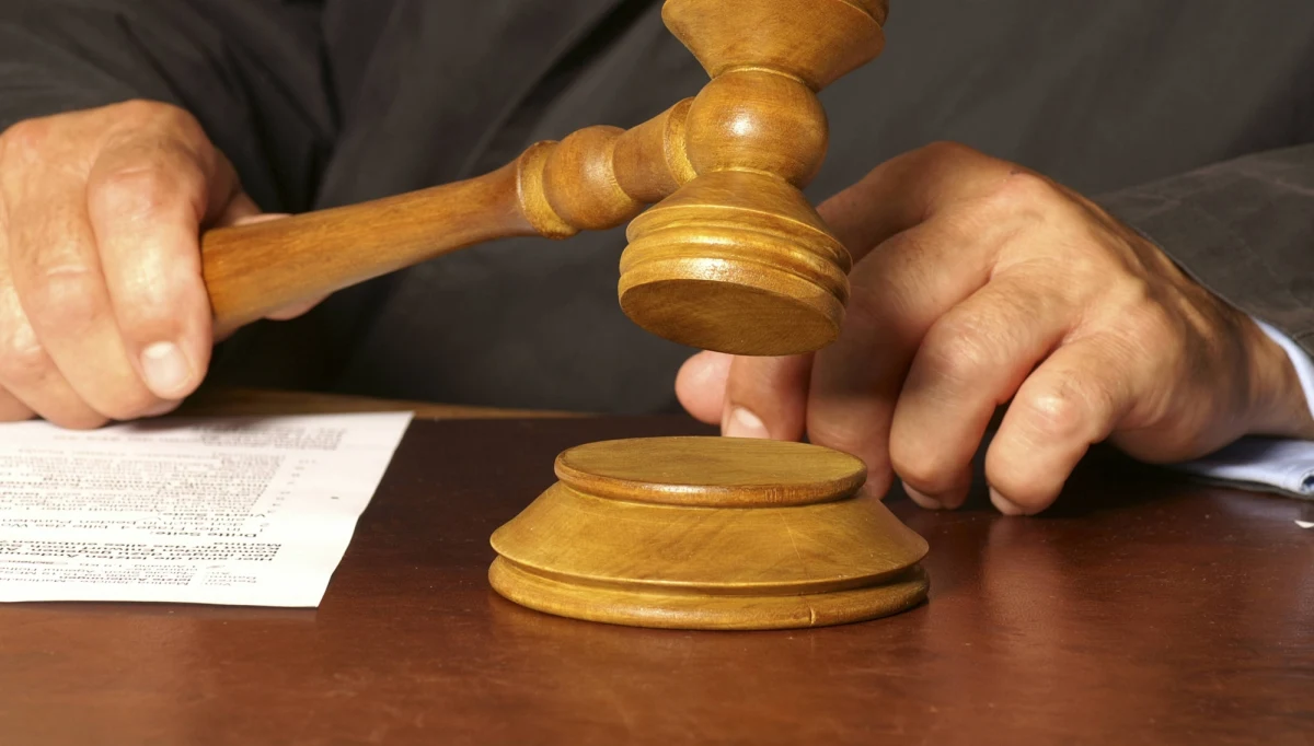 ​Sąd w Amsterdamie wstrzymał ekstradycję trzech Polaków ze względu na praworządność. Holendrzy pytają o niezależność sądów w Polsce. Chcą się dowiedzieć, czy zatrzymani mogą liczyć na sprawiedliwy proces w naszym kraju.