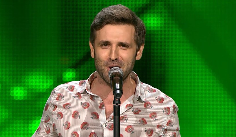 Gdy zajął trzecie miejsce w "X Factorze", wydawało się, że jego kariera szybko się rozwinie. Tak się jednak nie stało. Wojciech Ezzat przypomniał o sobie w "The Voice of Poland", odwracając cztery fotele.