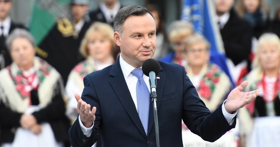 W czasie naszej rozmowy na posiedzeniu Zgromadzenia Ogólnego ONZ prezydent Andrzej Duda przejęty mówił, że nie wszyscy chcą, aby został na drugą kadencję - powiedział w sobotę  w Krakowie przewodniczący Rady Europejskiej Donald Tusk.