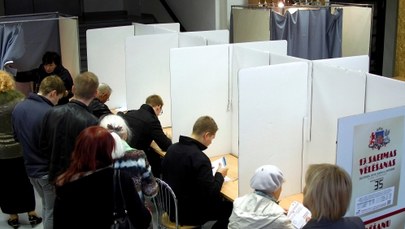 Wybory na Łotwie: Prowadzi partia rosyjskojęzycznej mniejszości 
