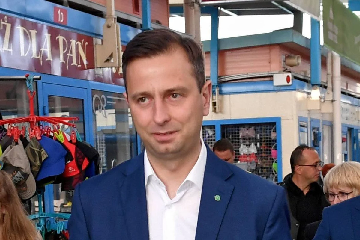 ​Nie będę się ścigał z premierem Mateuszem Morawieckim na "ludowość". Premier jest ludowcem na dwa tygodnie przed wyborami, a my jesteśmy na całe życie - powiedział w Krakowie prezes PSL Władysław Kosiniak-Kamysz. Lider ludowców przypomniał, że w poniedziałek przypada 78. rocznica powołania Batalionów Chłopskich i objęcia ich dowództwa przez komendanta Franciszka Kamińskiego. Kosiniak-Kamysz podkreślił, że Kamiński, dziś "generał przez niektórych zapomniany", był do końca wierny ideom BCh i jest "symbolem połączenia Polskiego Stronnictwa Ludowego i jej tradycji przedwojennych", a od lat 90. aż do śmierci był honorowym prezesem Stronnictwa.