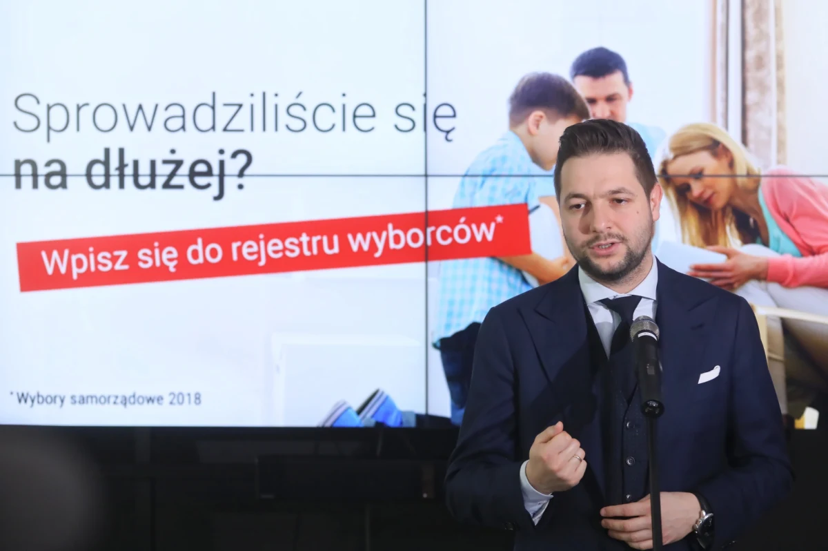 Choć do wyborów samorządowych zostały niespełna dwa tygodnie, kampania w Warszawie do niedawna przebiegała poniżej oczekiwań. "Nie chcę powiedzieć, że kandydaci nic nie robią, bo szczególnie w soboty i niedziele są bardzo aktywni, ale mogliby robić więcej w pozostałe dni tygodnia. Widzę niewykorzystany potencjał"– komentuje w rozmowie z Interią dr Olgierd Annusewicz, politolog i ekspert ds. marketingu politycznego z Uniwersytetu Warszawskiego.