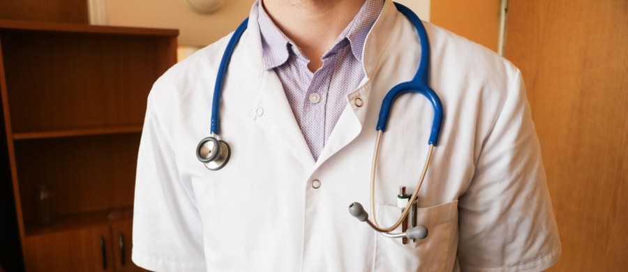 Samorząd lekarski liczy, że parlamentarzyści będący lekarzami ostatecznie zagłosują przeciwko projektowi znoszącemu obowiązek szczepień i zajmą stanowisko zgodne z wiedza medyczną – poinformował prezes NRL prof. Andrzej Matyja.