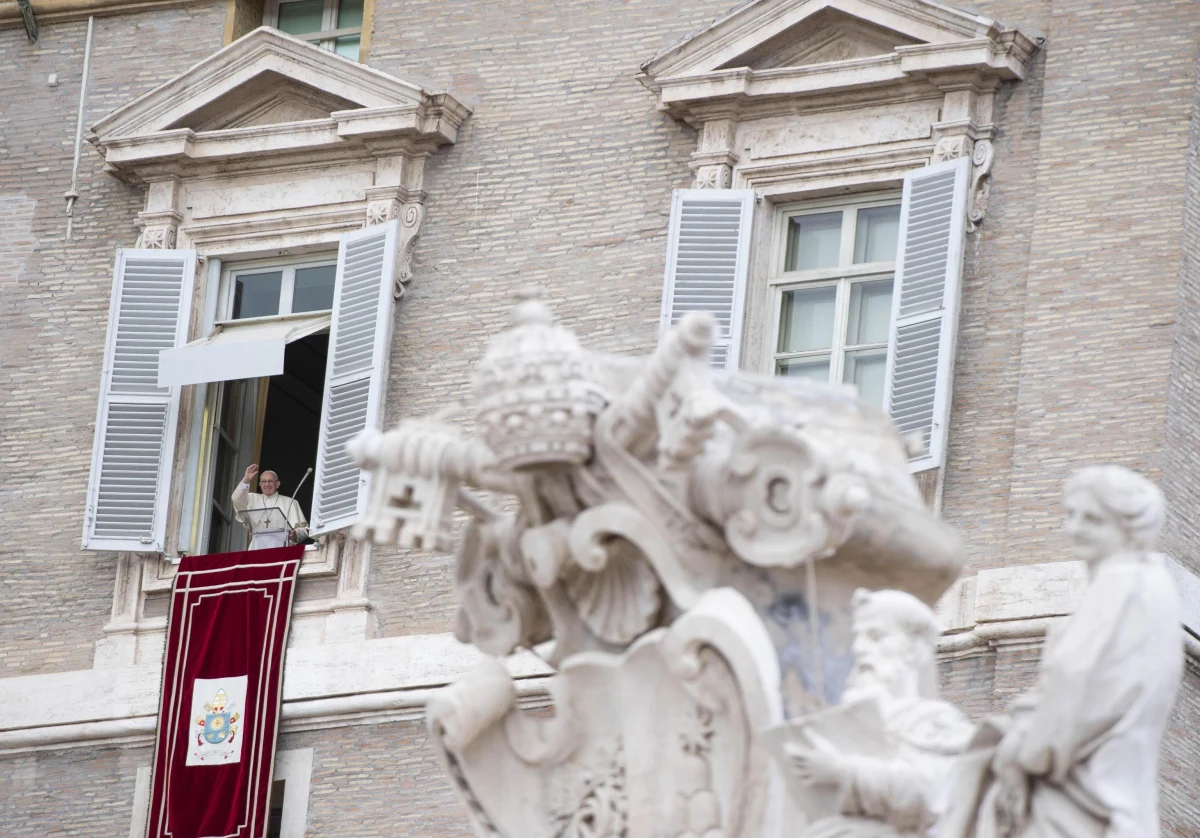 Szatan "żyje, ma się dobrze i działa", by zniszczyć Kościół katolicki – oświadczył papież. Franciszek obarcza diabła winą za skandal związany z pedofilią w szeregach księży. 