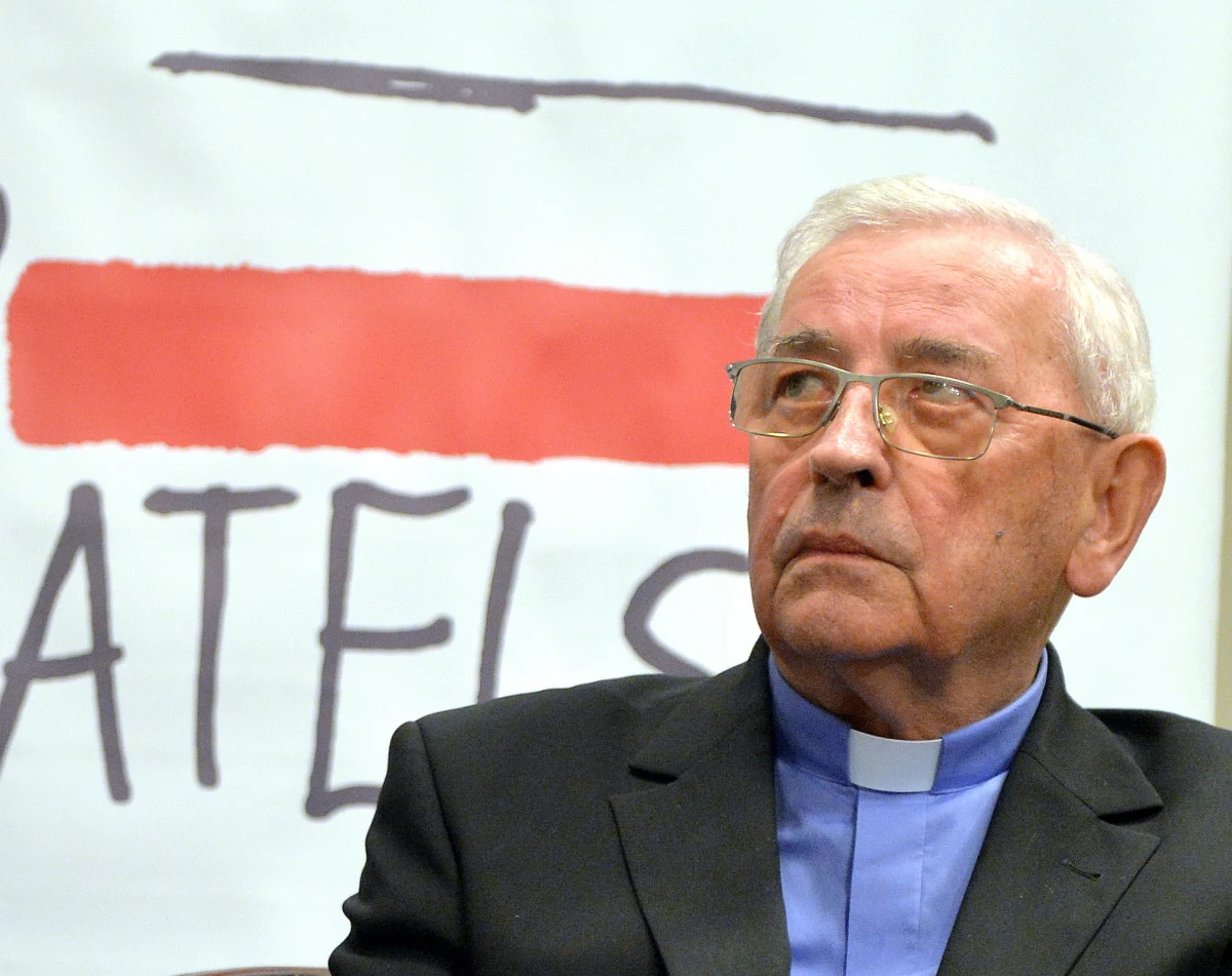 Po wakacyjnej przerwie do kalendarza wydarzeń kulturalnych Krakowa, wraca cykl "Rozmowy o człowieku". Na spotkania i rozmowy związane z naturą ludzką zaprasza prof. dr hab. Dominika Dudek. Już dziś gościem rozmów będzie biskup Tadeusz Pieronek. Tematem rozmowy będzie prawo, wolność i miłosierdzie. 