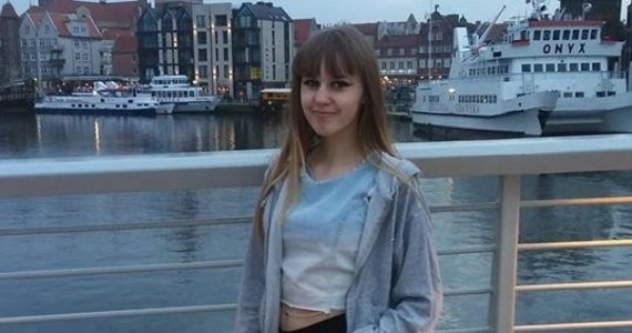 Policjanci z komisariatu na Oruni proszą o pomoc w odnalezieniu zaginionej 14-letniej Ramony Matczak z Gdańska. Nastolatka 7 października tego roku około godziny 10.00 wyszła z rodzinnego domu i od tego czasu nie kontaktowała się z najbliższymi. W przypadku posiadania informacji, które mogą przyczynić się do odnalezienia nastolatki prosimy o kontakt z policją.