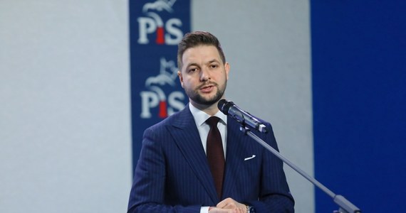 "Platforma Obywatelska pokazała, że oddawanie nieruchomości to dla niej żaden problem; jeżeli dalej będzie rządziła PO, Warszawa może stracić kolejne kamienice" - mówił kandydat Zjednoczonej Prawicy na prezydenta Warszawy Patryk Jaki.