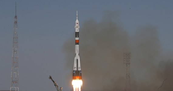 Rosyjski załogowy statek kosmiczny Sojuz MS-10 uległ awarii po starcie z kosmodromu Bajkonur w Kazachstanie. Dwóch kosmonautów wylądowało awaryjnie na terytorium tego kraju, są żywi i nie ucierpieli podczas lądowania - podały media w Rosji oraz NASA.