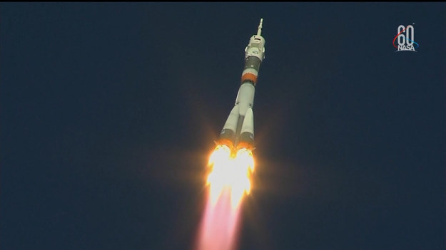 Sojuz MS-10 uległ awarii podczas startu w kierunku Międzynarodowej Stacji Kosmicznej. Na pokładzie znajdowali się dwaj astronauci - Amerykanin i Rosjanin. Jak donosi NASA, obaj są w dobrej kondycji po awaryjnym lądowaniu.