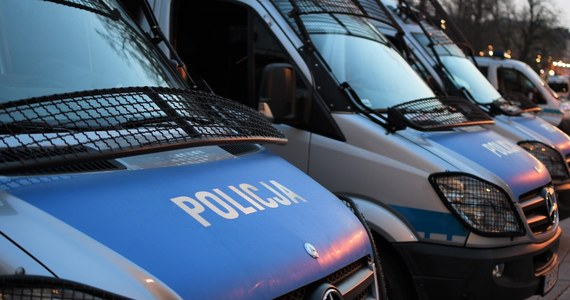 ​Policyjna obława na Śląsku. Poszukiwani są dwaj nastolatkowie. Obaj uciekli z policyjnego konwoju.